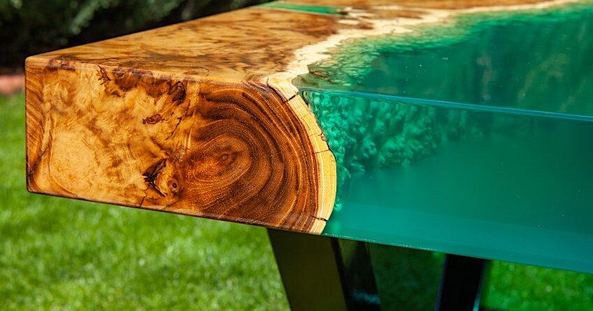Casting Resin River-table-epoxy