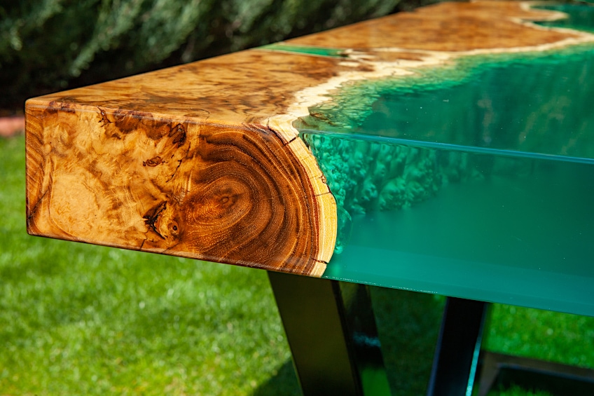 Casting Resin River-table-epoxy